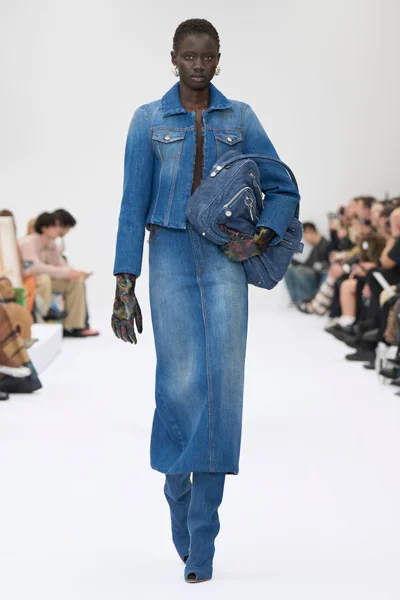 Look 21